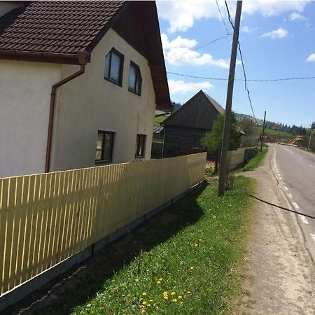 Karacsony Guest House Lunca de Sus Bagian luar foto