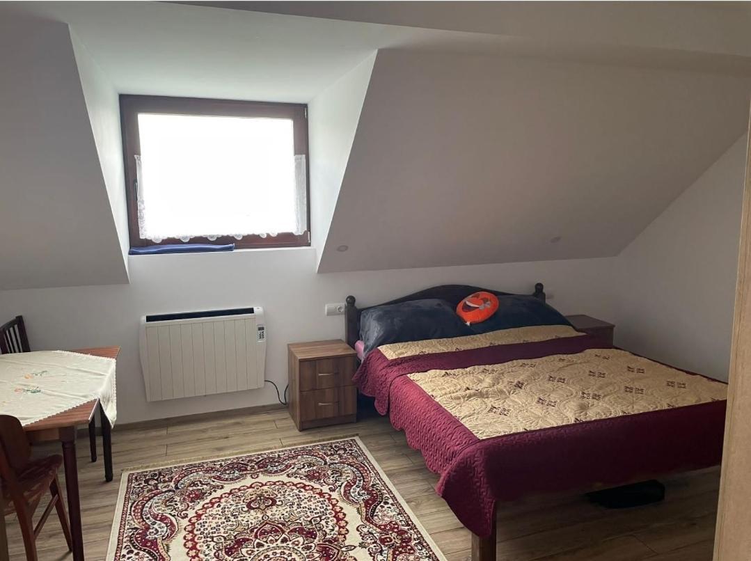 Karacsony Guest House Lunca de Sus Bagian luar foto